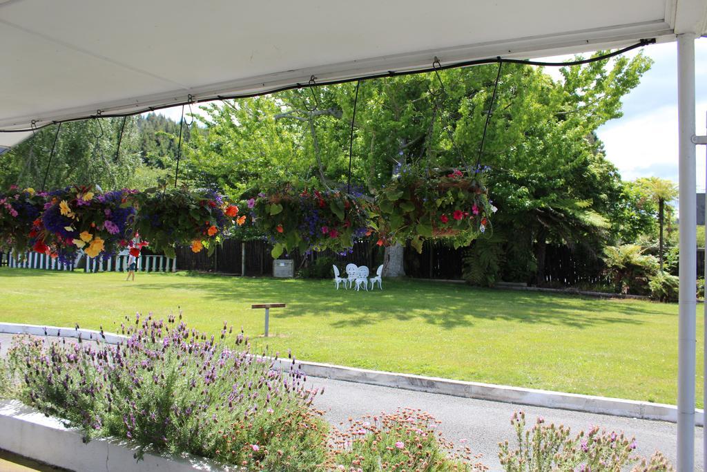 Fairy Springs Motel Rotorua Exterior photo